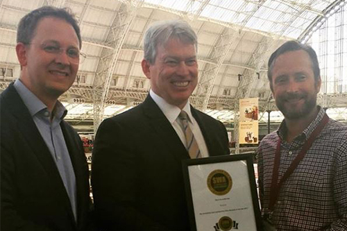 fine-wine-merchant-of-the-year-2017.JPG